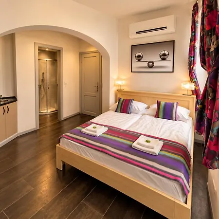 Hotel apartamentowy Historic Centre Praga