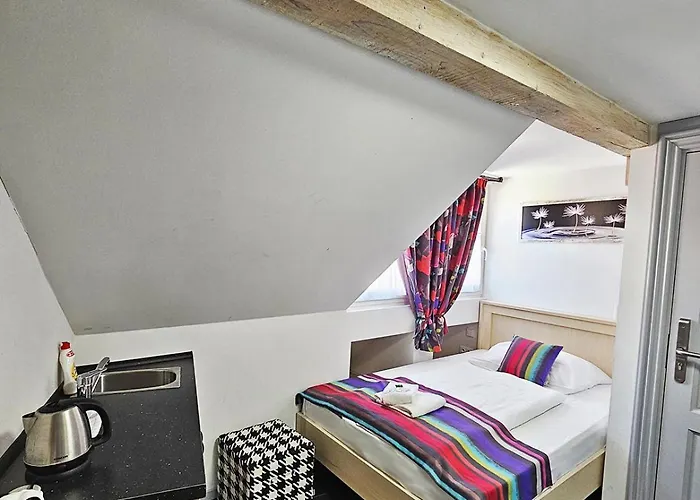 Historic Centre Aparthotel